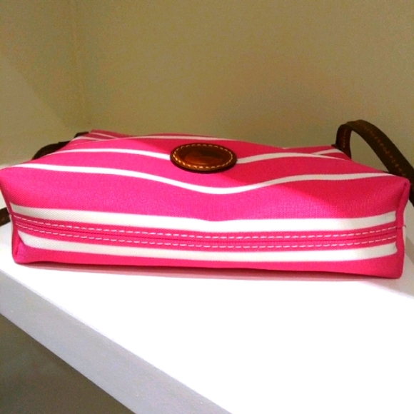 Dooney and Bourke purse!๐ฅฐ๐๐๐๐ - Picture 4 of 6